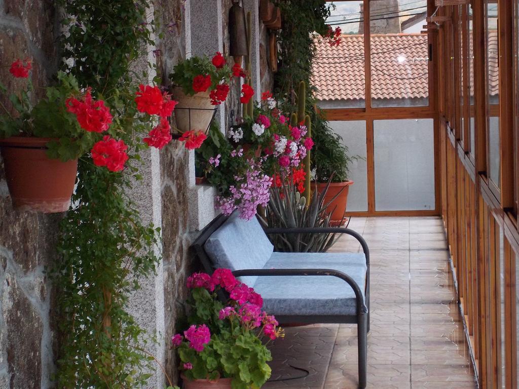 Casa Rural La Esmeralda Наварредонда-де-Гредос Номер фото